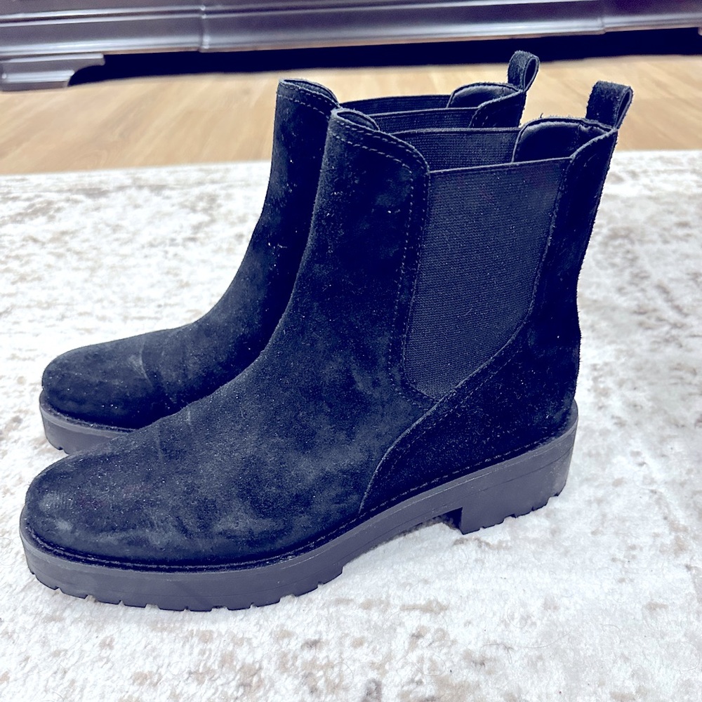 Sam Edelman chelsea booties